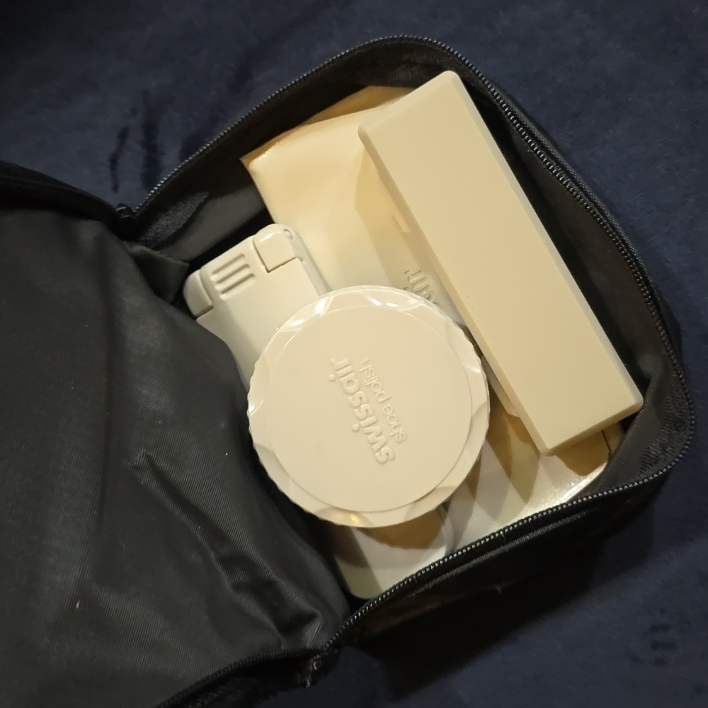 Swissair "Business Class" Travel Kit